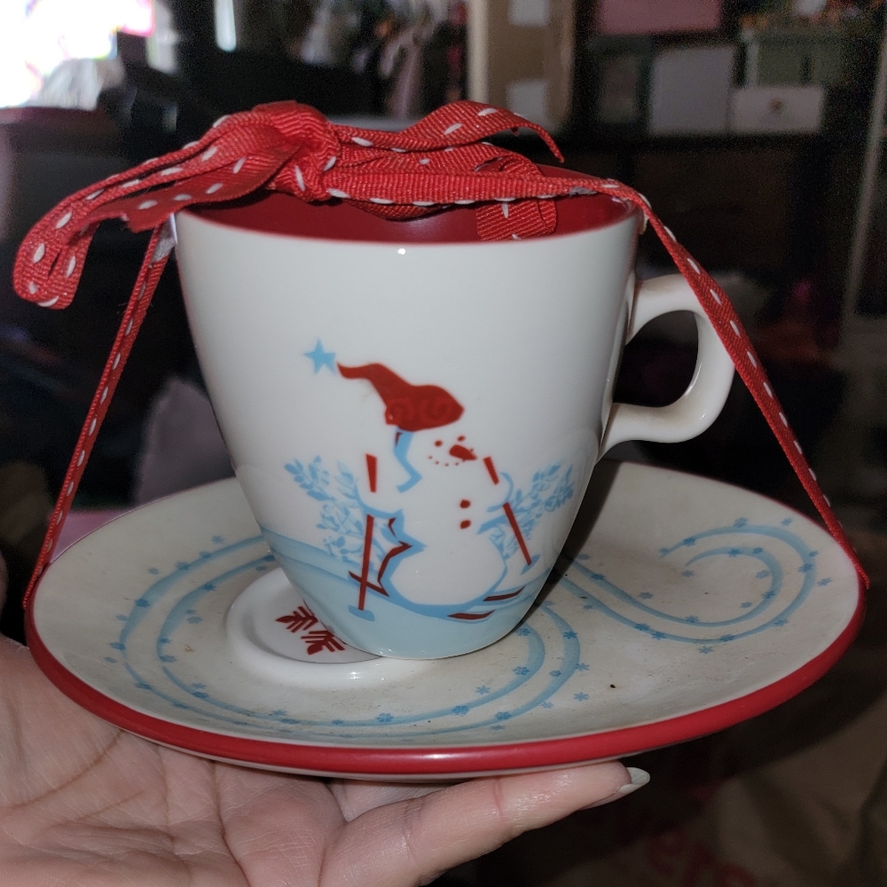 Starbucks 2007 skiing snowman mug and plate set